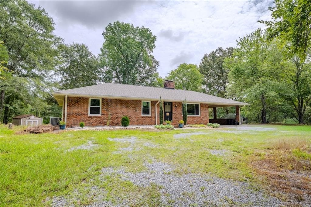 4 bedroom, 4 bathroom single family residence sold at 1205 New Rosedale Road, Armuchee, GA 30105