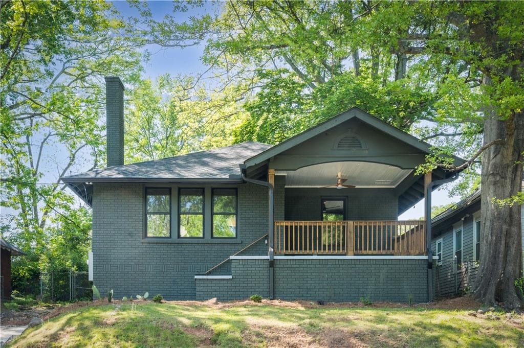 2 bedroom, 2 bathroom, 1,132 sq ft single family residence sold at 1395 Hartford Avenue, Atlanta, GA 30310