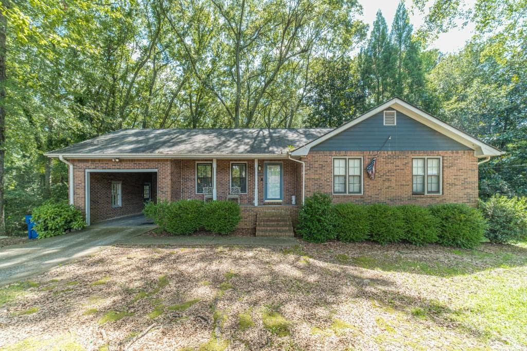 82 Buena Vista Street, Winder, GA 30680 — most recent listing photo