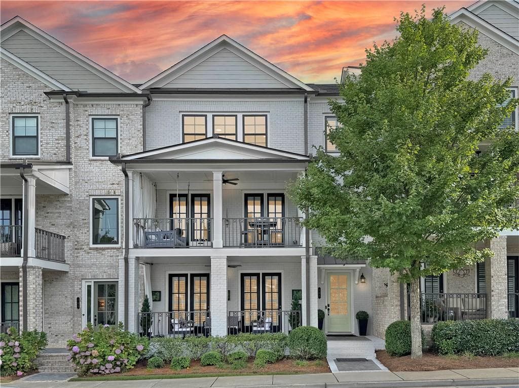 105 Harlow Circle, Roswell, GA 30076 — most recent listing photo
