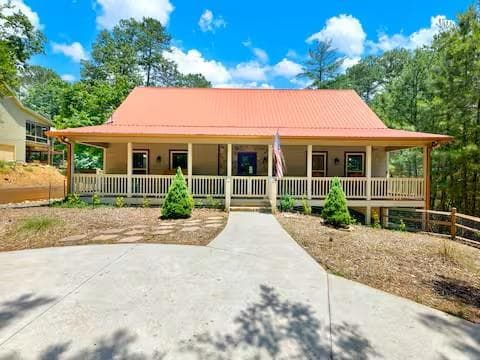 1322 Newport Drive, Ellijay, GA 30540 — most recent listing photo