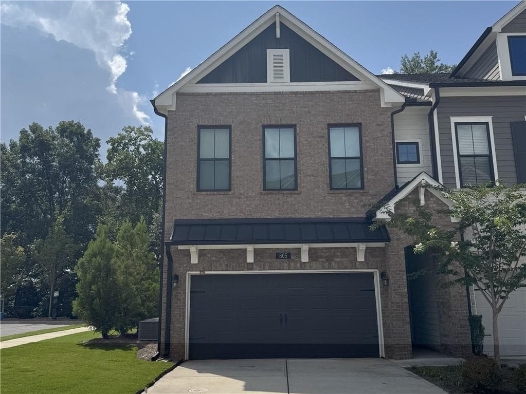 805 Kenway Avenue, Roswell, GA 30076 — most recent listing photo