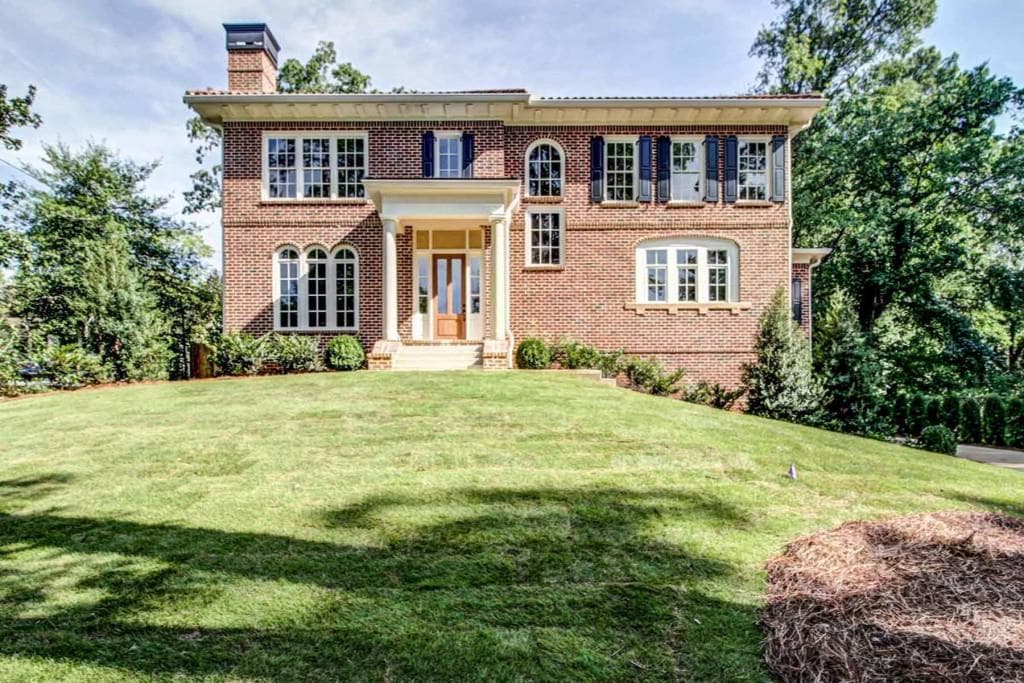 4 bedroom, 3,800 sq ft single family residence sold at 1512 N Decatur Road, Atlanta, GA 30307