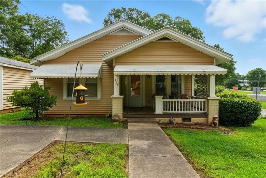 501 Douglas Street, Cartersville, GA 30120 — most recent listing photo