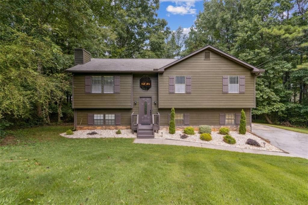 4 bedroom, 3 bathroom, 2,070 sq ft single family residence sold at 265 Russell Ridge Drive, Lawrenceville, GA 30043