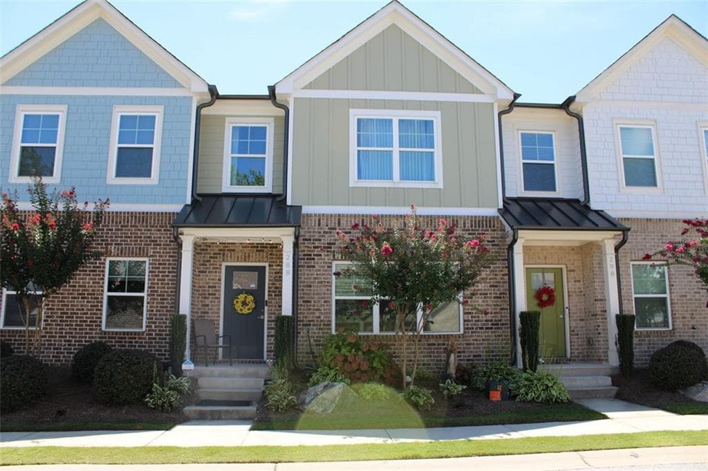 288 PERRY POINT Run, Lawrenceville, GA 30046 — most recent listing photo