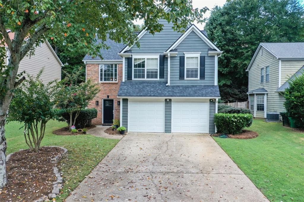 3 bedroom, 3 bathroom, 2,200 sq ft single family residence sold at 4287 CABRETTA Drive, Smyrna, GA 30080