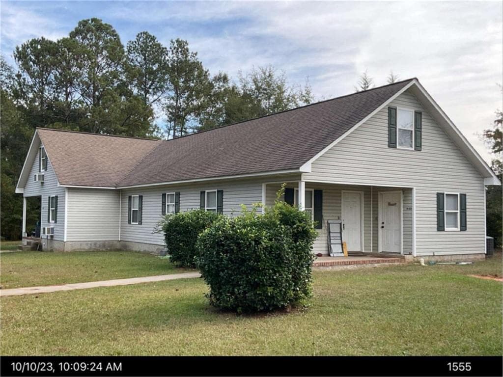 quadruplex sold at 10475 Highway 57, Mcintyre, GA 31054