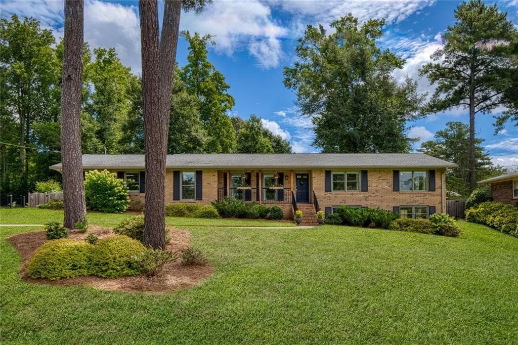 3847 Cloudland Drive Drive, Smyrna, GA 30082 — most recent listing photo
