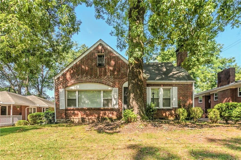 4 bedroom, 4 bathroom, 2,295 sq ft single family residence for sale at 1807 Sylvan Road, Atlanta, GA 30310