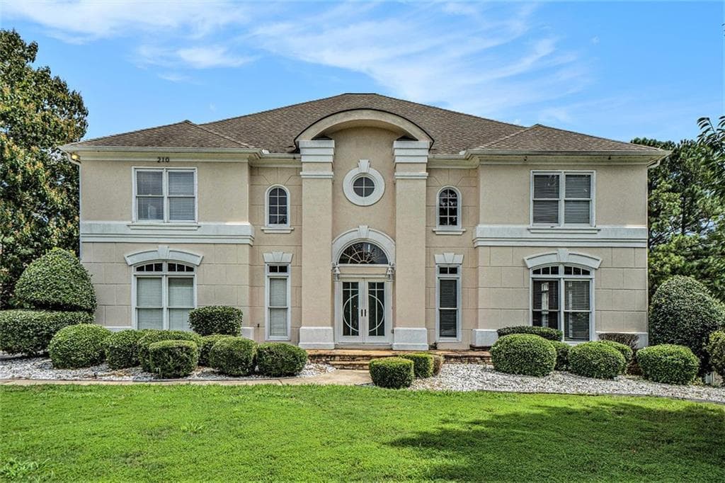5 bedroom, 4 bathroom, 3,727 sq ft single family residence sold at 210 STRATTON PLACE Way, Atlanta, GA 30331