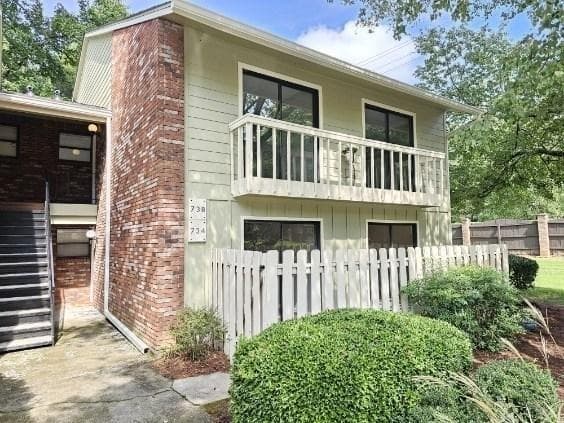 738 Brentwood Place, Marietta, GA 30067 — most recent listing photo