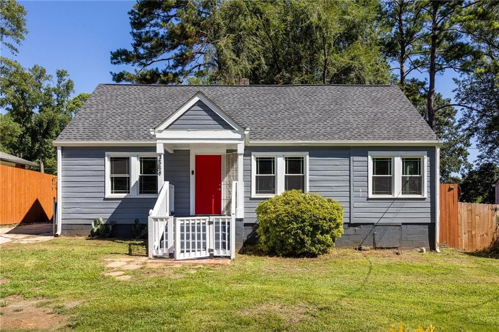 3 bedroom, 2 bathroom, 1,446 sq ft single family residence sold at 3584 Glenwood Road, Decatur, GA 30032