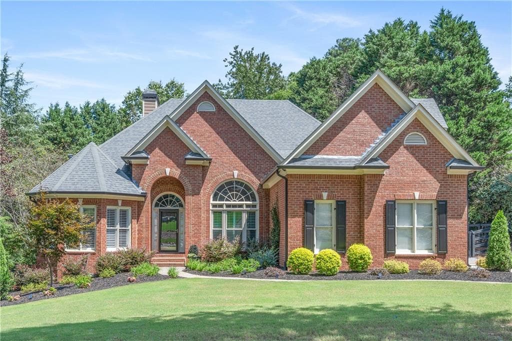 3935 Oakhaven Court, Alpharetta, GA 30004 — most recent listing photo