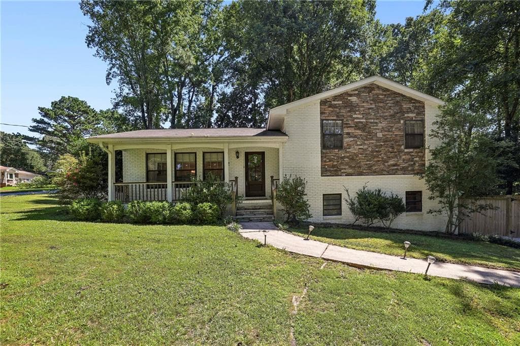 1112 Mayfield Drive, Decatur, GA 30033 — most recent listing photo