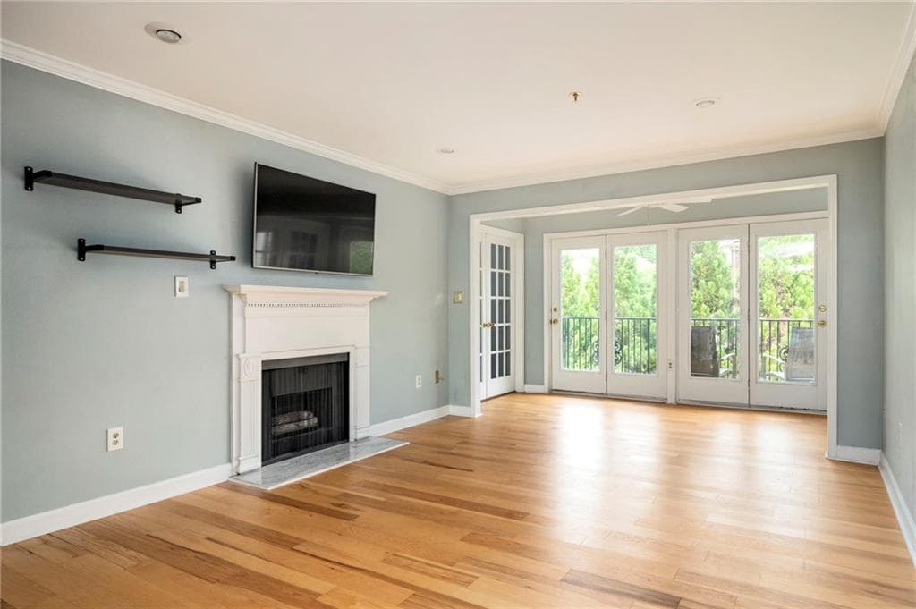 2 bedroom, 2 bathroom condominium for rent at 3203 Lenox Road 28, Atlanta, GA 30324 for $2,300 a month — photo 6