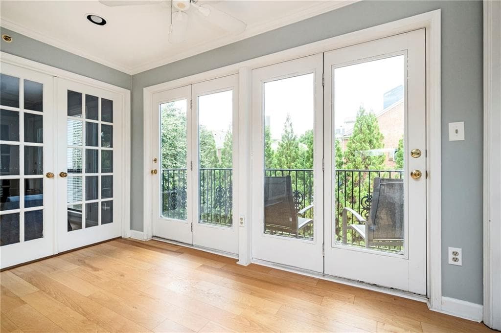 2 bedroom, 2 bathroom condominium for rent at 3203 Lenox Road 28, Atlanta, GA 30324 for $2,300 a month — photo 8