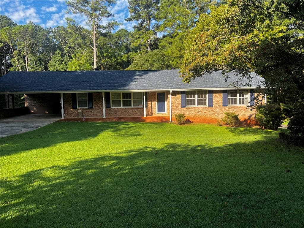 4 bedroom, 3 bathroom, 2,400 sq ft single family residence sold at 260 Murphy Avenue, Lawrenceville, GA 30044