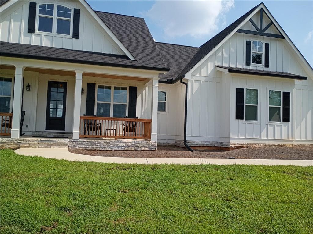 3 bedroom, 3 bathroom, 3,800 sq ft single family residence for sale at 2284 Dabbs Bridge Road, Dallas, GA 30132 — photo 3