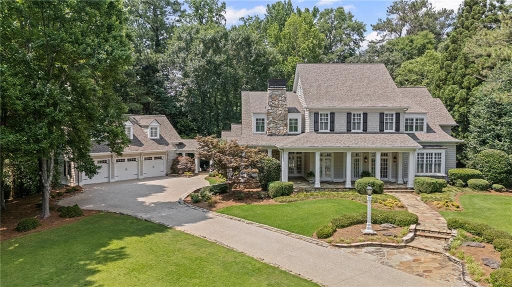 6 bedroom, 7 bathroom, 8,810 sq ft single family residence sold at 585 Old Cobblestone Drive, Atlanta, GA 30350