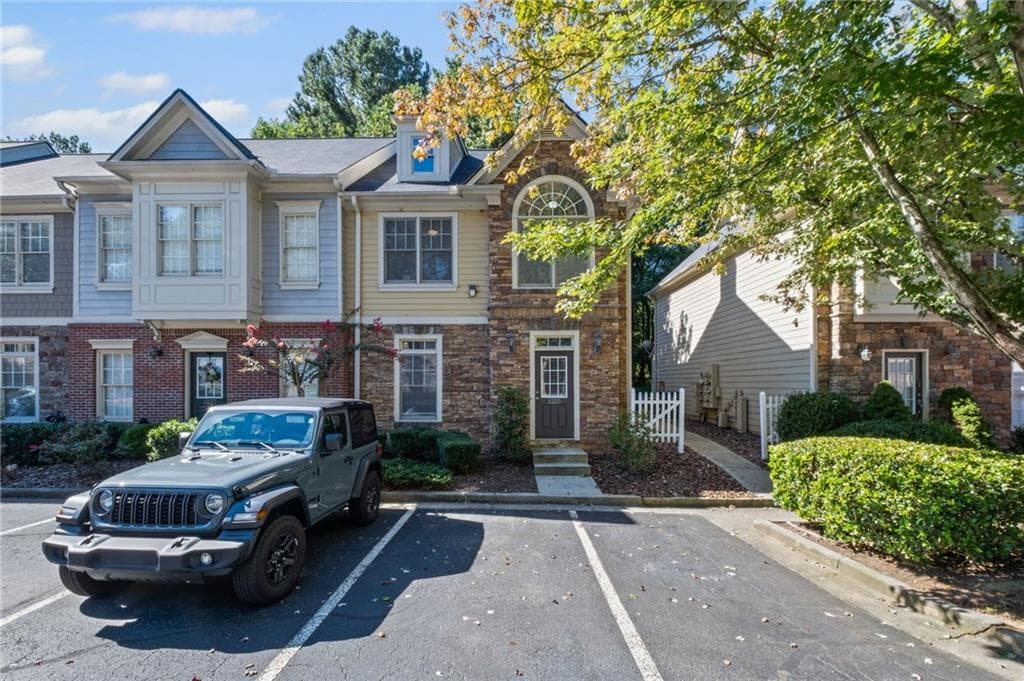1225 Harris Commons Place, Roswell, GA 30076 — most recent listing photo