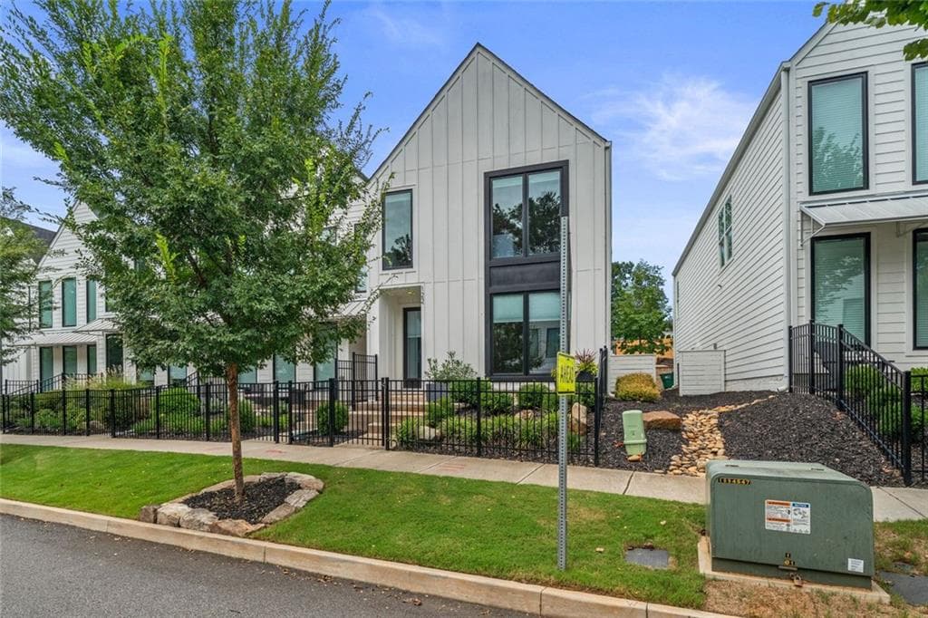 122 Pearl Street, Woodstock, GA 30188 — most recent listing photo