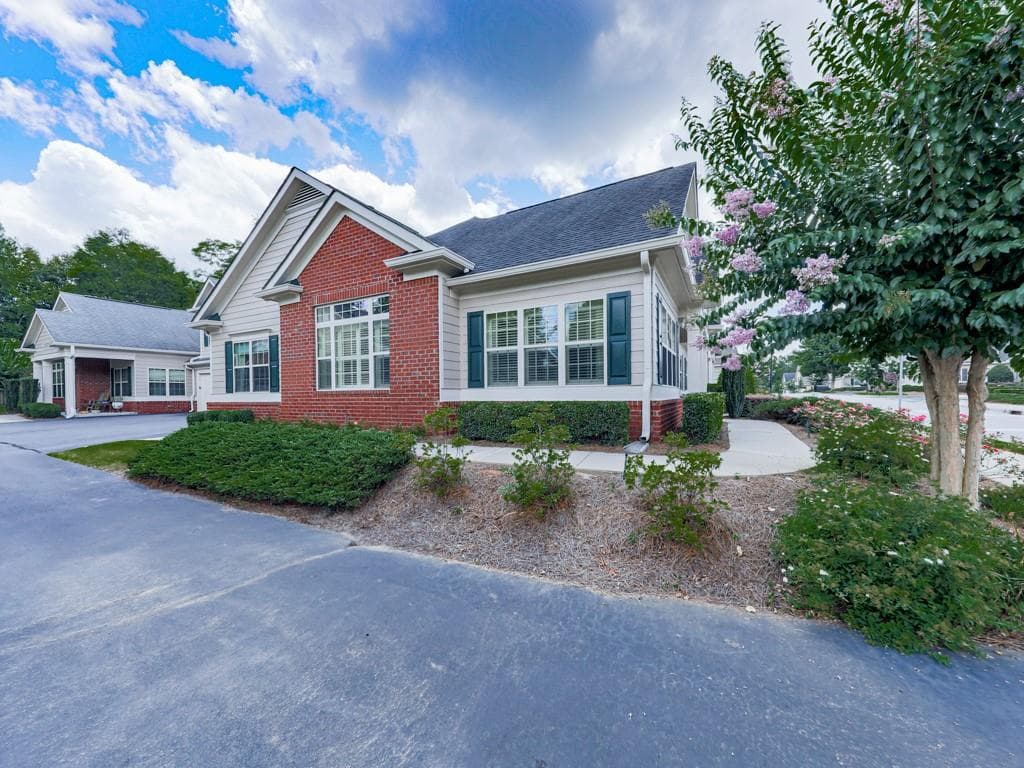 105 Owens Farm Lane, Woodstock, GA 30188 — most recent listing photo