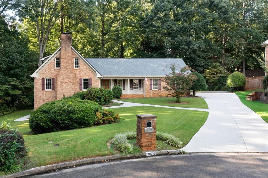 3074 Four Oaks Drive, Dunwoody, GA 30360 — most recent listing photo