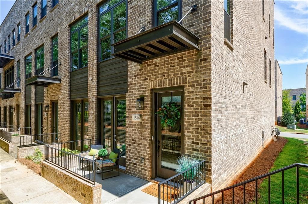 1586 Aldworth Place, Atlanta, GA 30339 — most recent listing photo
