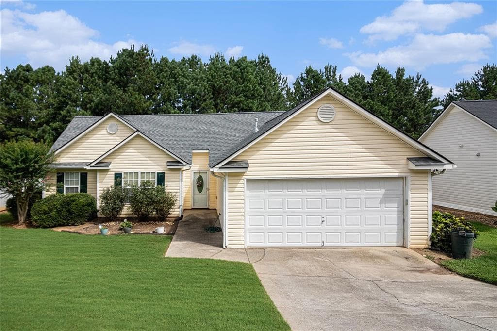 1652 Thorn Ridge Trail, Hampton, GA 30228 — most recent listing photo
