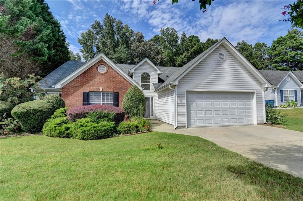 2360 Heatherton Circle, Dacula, GA 30019 — most recent listing photo