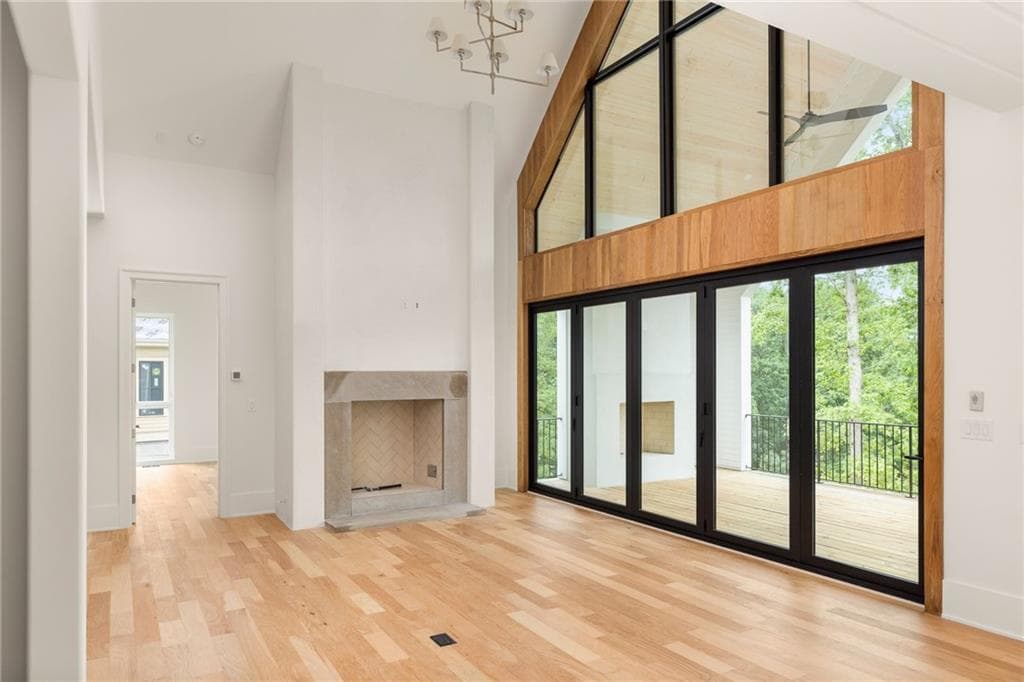 4 bedroom, 5 bathroom, 3,157 sq ft single family residence for sale at 1064 Lupo Loop, Chattahoochee Hills, GA 30268 — photo 8