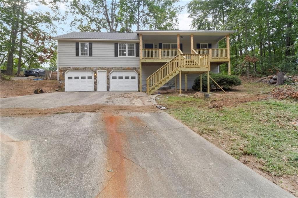 730 Dena Dr, Canton, GA 30114 — most recent listing photo