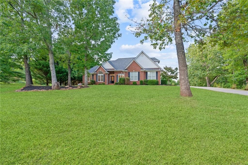 129 Eagle Pointe Drive, Dahlonega, GA 30533 — most recent listing photo
