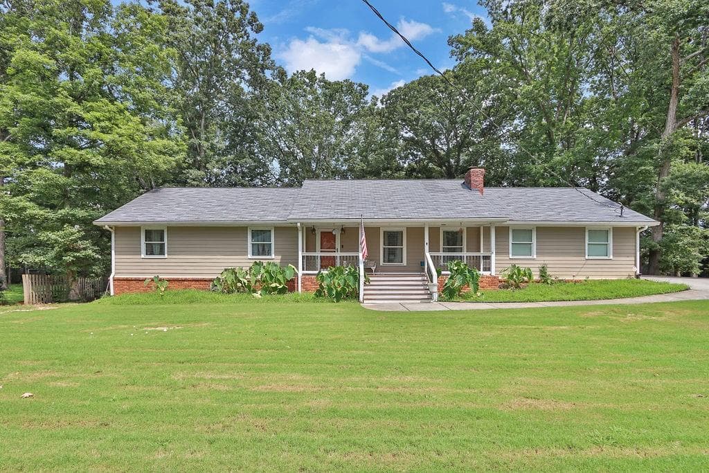 1952 Colony Oaks Drive