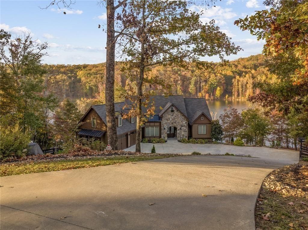 97 E Lake Laceola Road, Cleveland, GA 30528 — most recent listing photo