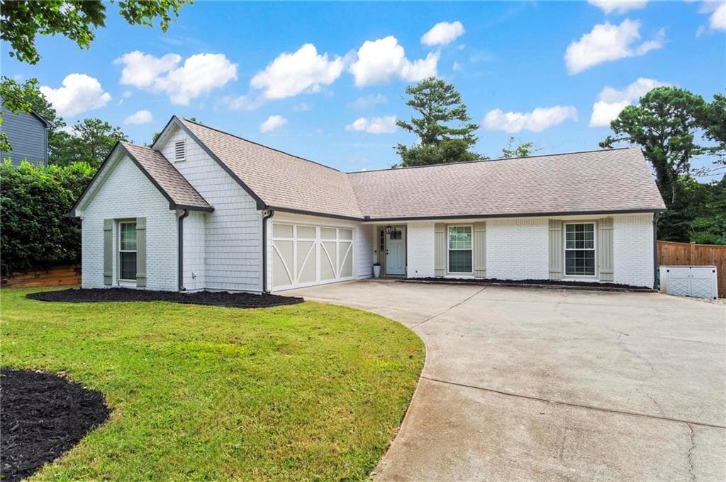 3184 Westfield Way, Roswell, GA 30075 — most recent listing photo