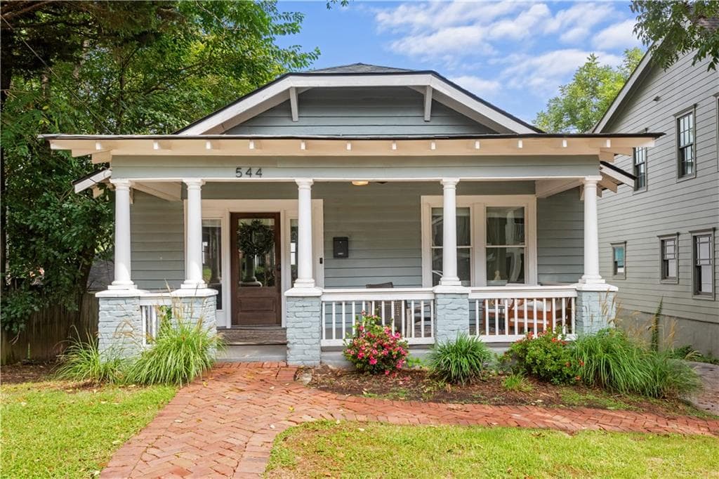 2 bedroom, 1 bathroom, 837 sq ft single family residence for rent at 544 Winton Terrace, Atlanta, GA 30308 for $4,650 a month — photo 5