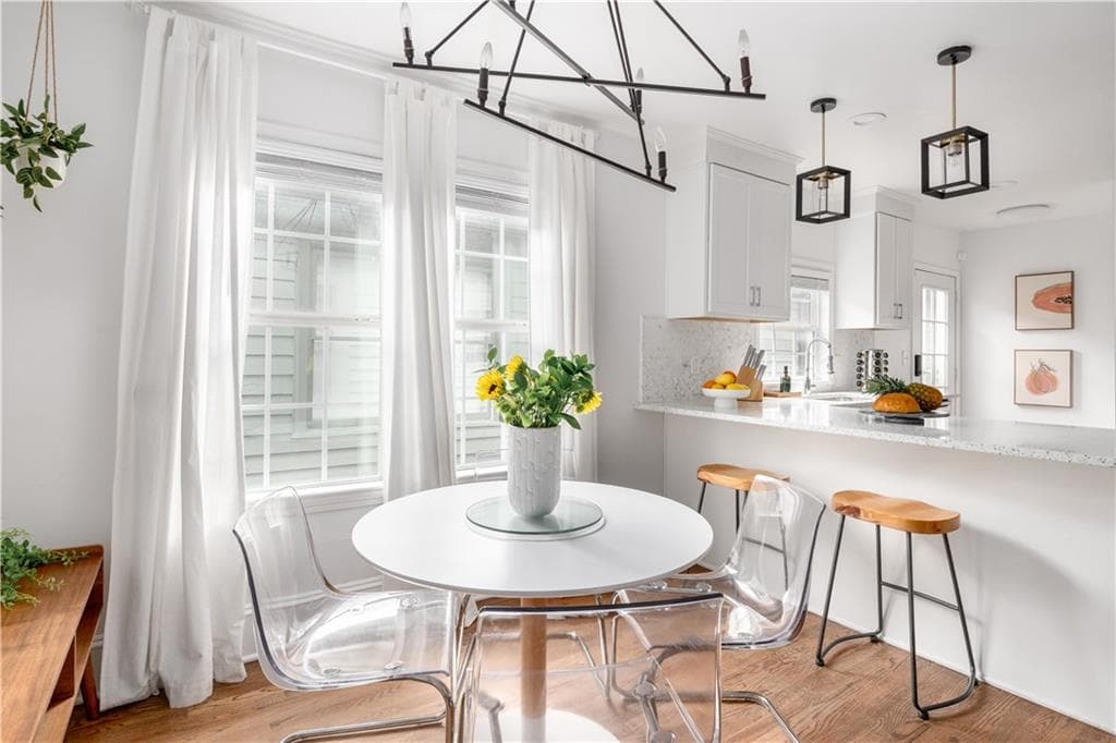 2 bedroom, 2 bathroom, 1,000 sq ft other for rent at 1125 Hardee Street A, Atlanta, GA 30307 for $4,000 a month — photo 3