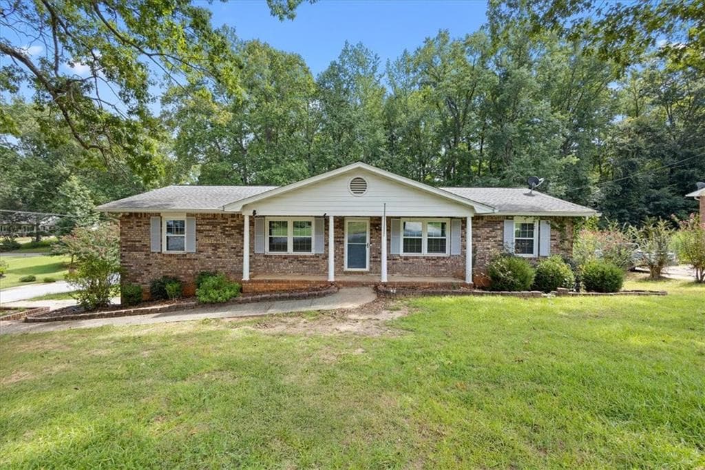 5571 Christi Drive, Douglasville, GA 30135 — most recent listing photo