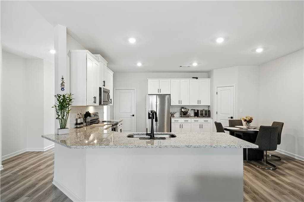4 bedroom, 2 bathroom, 2,130 sq ft single family residence for sale at 3894 Saddle Bag Court, Dacula, GA 30019 — photo 10