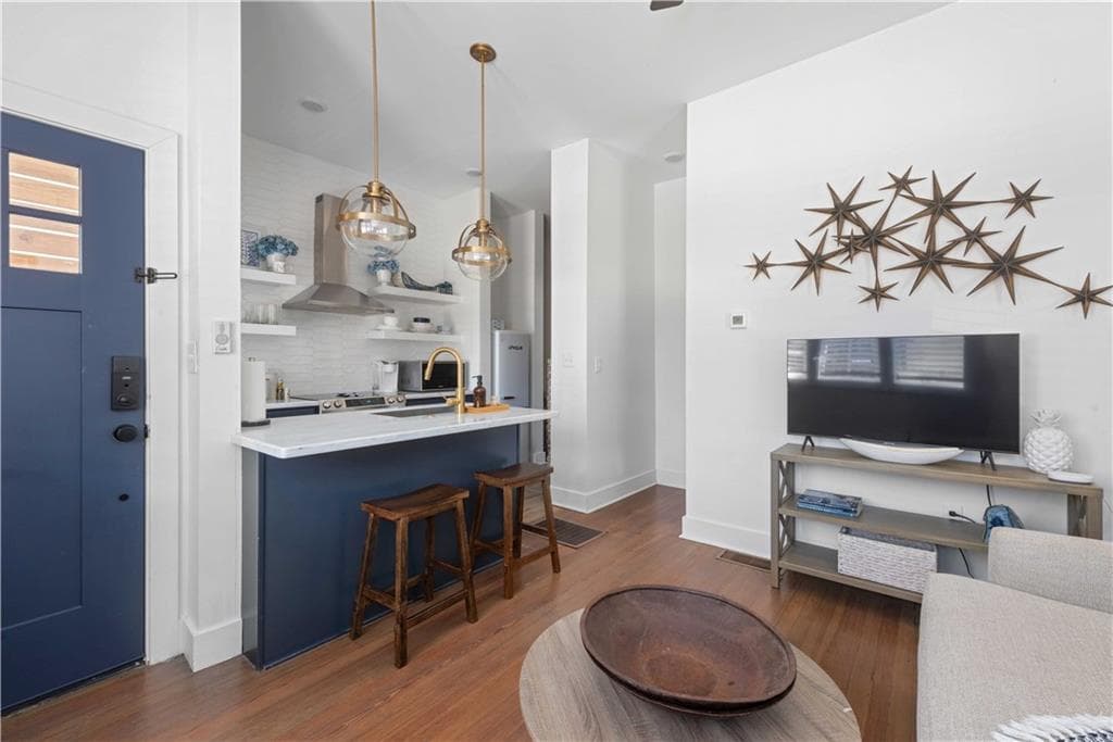 1 bedroom, 1 bathroom, 662 sq ft townhouse for rent at 538 Winton Terrace B, Atlanta, GA 30308 for $2,500 a month — photo 6