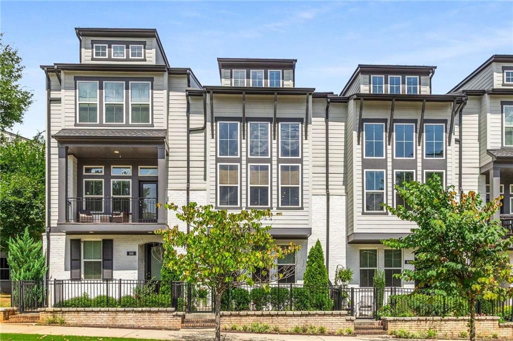 820 S Columbia Drive, Decatur, GA 30030 — most recent listing photo