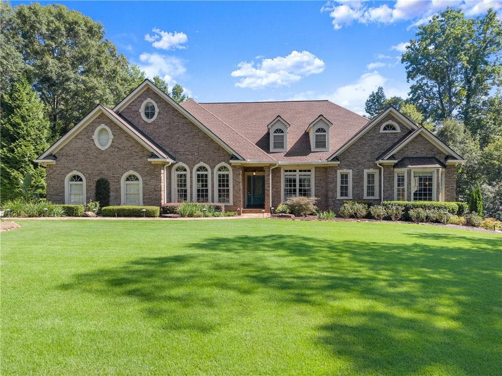 715 Antrim Glen Road, Hoschton, GA 30548 — most recent listing photo