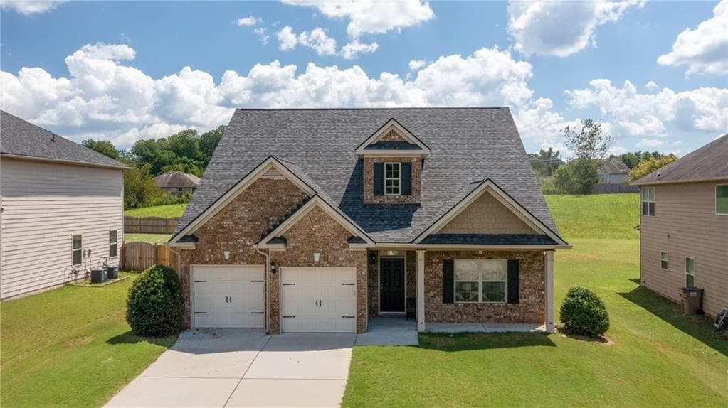 4 bedroom, 3 bathroom, 2,742 sq ft single family residence sold at 5045 Bucknell Trace, Cumming, GA 30028