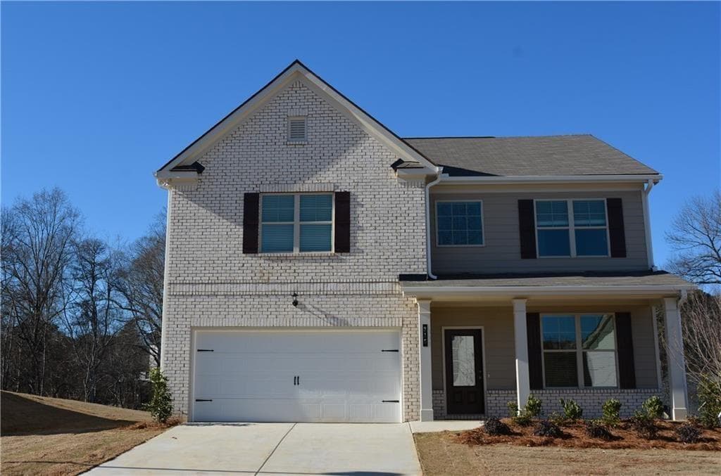 5 bedroom, 3 bathroom, 2,562 sq ft single family residence under contract at 215 Hellen Valey Drive, Braselton, GA 30517 — photo 2