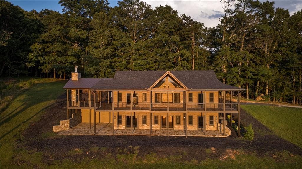 3 bedroom, 4 bathroom, 3,400 sq ft single family residence sold at 95 Upper Ridge Trail, Morganton, GA 30560