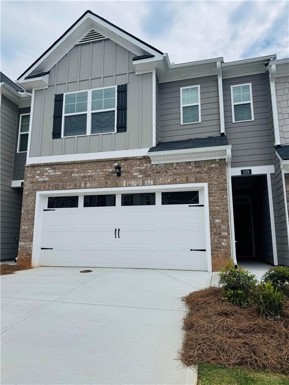 329 Elgin Drive, Lawrenceville, GA 30045 — most recent listing photo