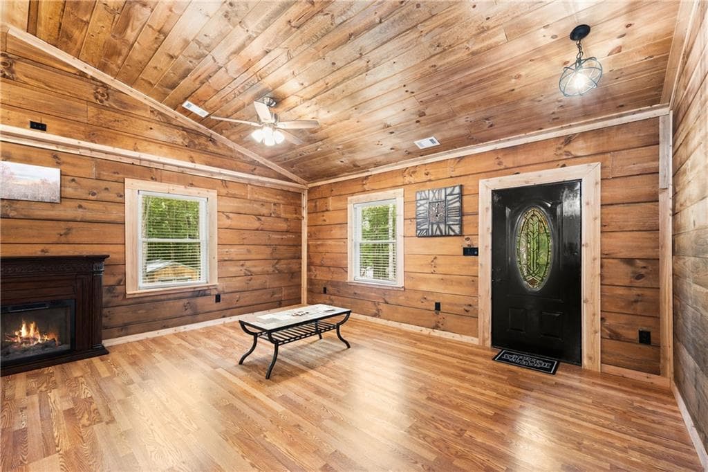 2 bedroom, 2 bathroom, 1,350 sq ft single family residence for sale at 587 Cold Stream Trail, Jasper, GA 30143 — photo 5
