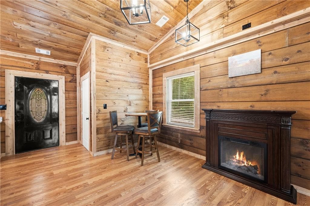 2 bedroom, 2 bathroom, 1,350 sq ft single family residence for sale at 587 Cold Stream Trail, Jasper, GA 30143 — photo 8